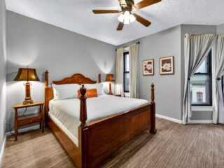 93-NaplesHotel-89